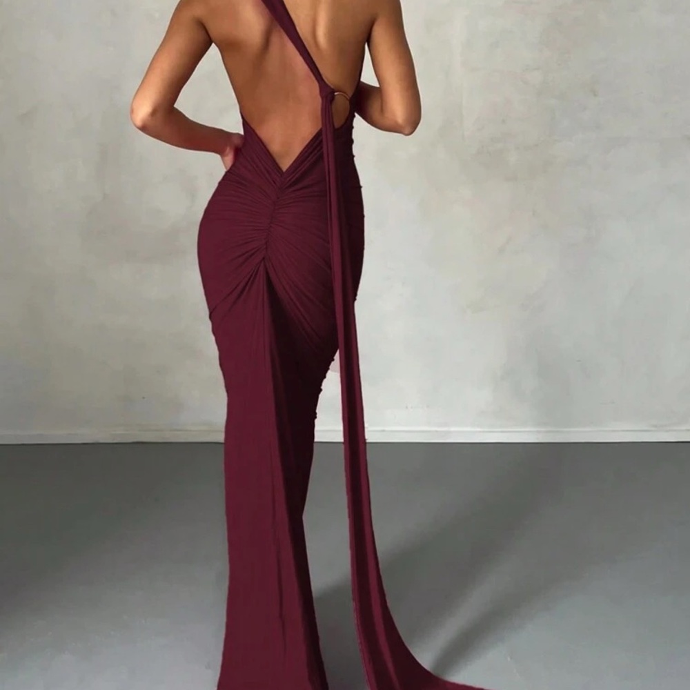 SHEIN Deep Wine Backless Dress